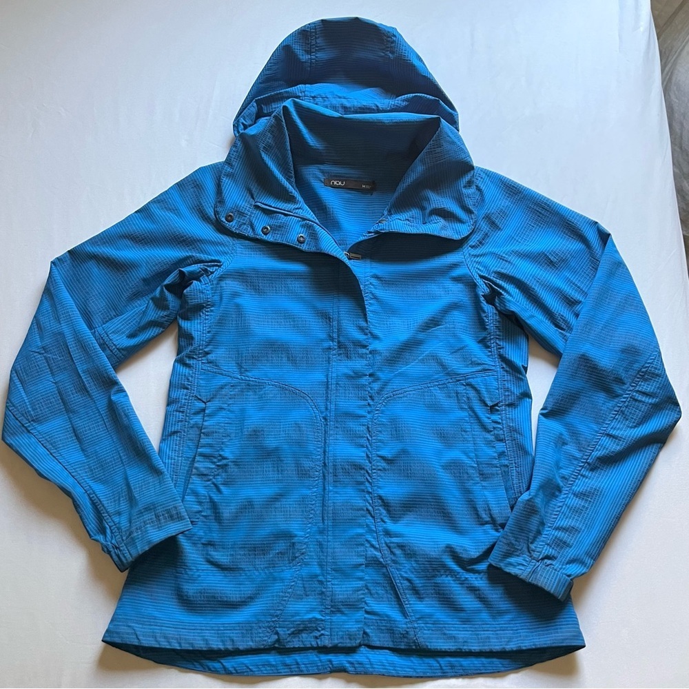 NAU electric blue windbreaker - lightweight zip-up hoodie - Women's M